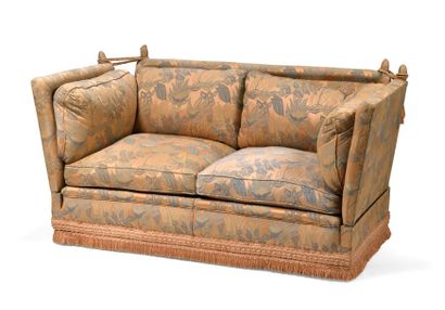 Attribué à MAISON JANSEN .
Mobilier de salon...