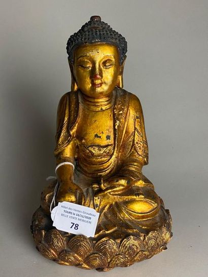 CHINE DU SUD, début XXe.
Statuette de bouddha...