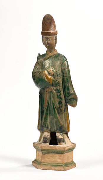 CHINE, dynastie Ming, XVIIe.
Statue de gardien...