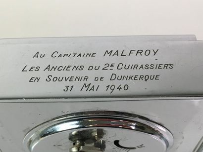 France, période France 40.
Briquet montre...