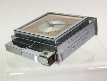 France, période France 40.
Briquet montre...