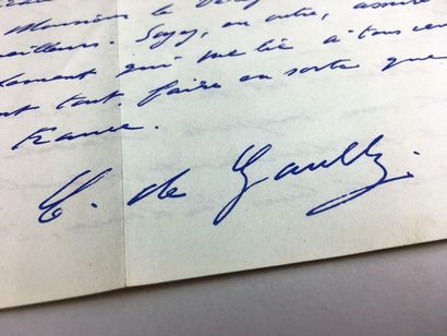 France, XXème.
Souvenirs du Général De Gaulle.
-...
