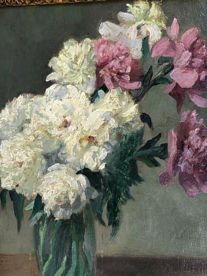 Albert LACOUT (XXe). 

Vase de pivoines.

Huile...