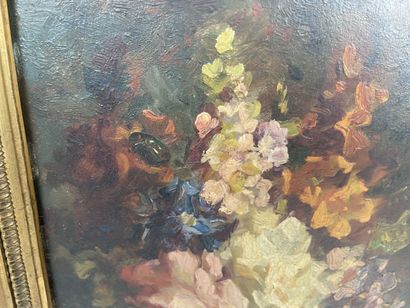 French school XIXth century.

Bouquet of...