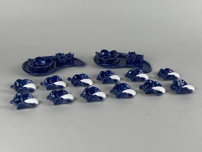Série de 12 porte-menus, porte-noms et porte...