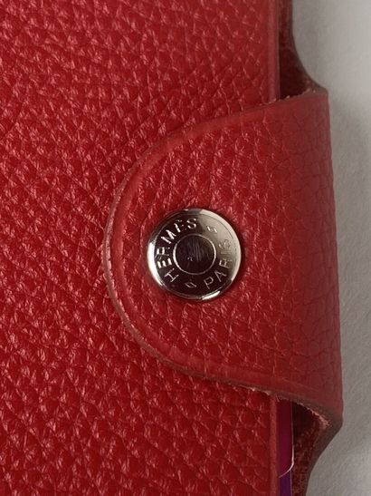 HERMES.

Carnet de notes en cuir souple grainé...