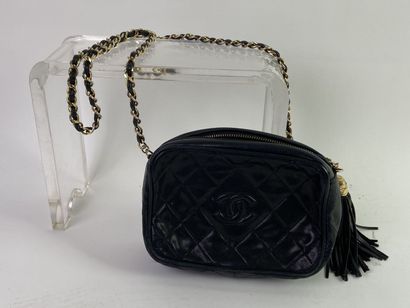 CHANEL, PARIS.

Modèle : Caméra.

Sac bandoulière...