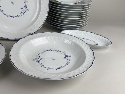 BERNARDAUD Limoges.

Modèle HORTENSE.

Partie...
