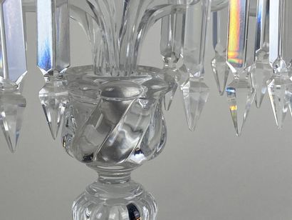 BACCARAT.

Candélabre en cristal à deux feux...