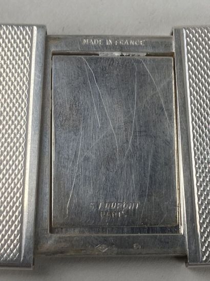 S.T DUPONT.

Petit porte-photo de poche en...