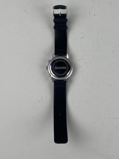 KOX DESIGN pour MICHELIN.

Montre-bracelet...