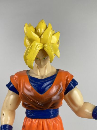 BIRD STUDIO SHUEISHA, TOEI ANIMATION, 1989.

Figurine...