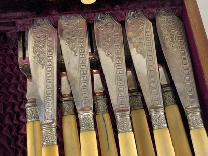 JOSEPH HAYWOOD and COMPY;

Série de 6 couverts...