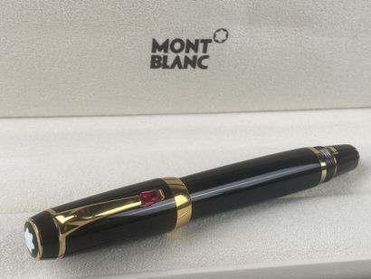 MONTBLANC.

Stylo-plume rétractable en résine...