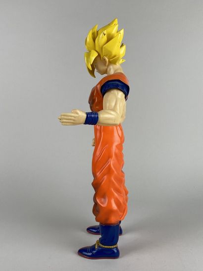 BIRD STUDIO SHUEISHA, TOEI ANIMATION, 1989.

Figurine...