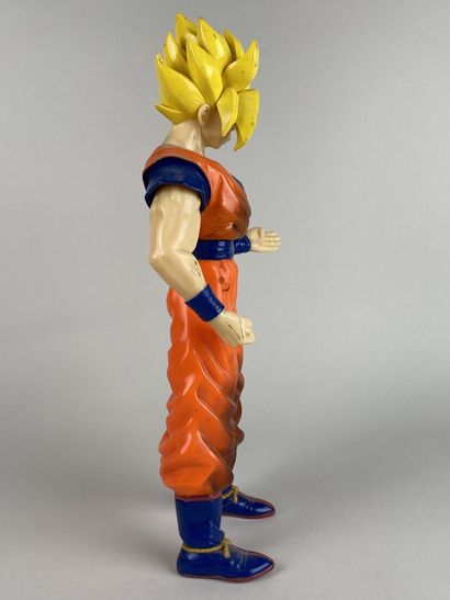 BIRD STUDIO SHUEISHA, TOEI ANIMATION, 1989.

Figurine...