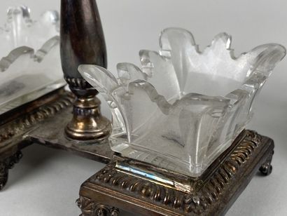 Paire de salerons double en argent, la prise...