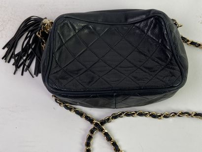 CHANEL, PARIS.

Modèle : Caméra.

Sac bandoulière...