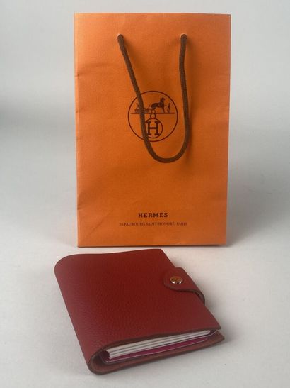 HERMES.

Carnet de notes en cuir souple grainé...