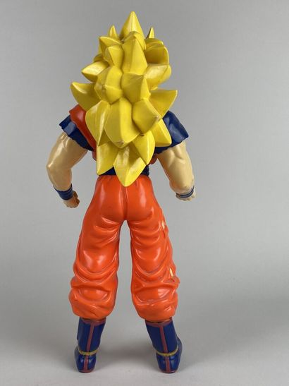 BIRD STUDIO SHUEISHA, TOEI ANIMATION, 1989.

Figurine...
