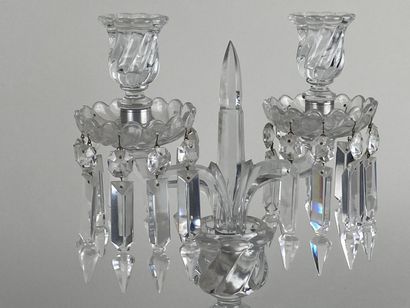 BACCARAT.

Candélabre en cristal à deux feux...