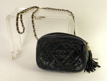 CHANEL, PARIS.

Modèle : Caméra.

Sac bandoulière...