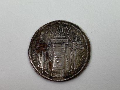 150
Monnaie Sassanide.

Drachme d'argent...