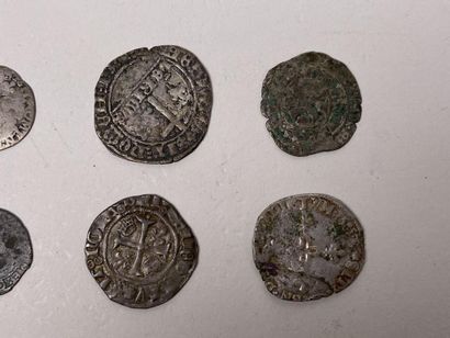 Lot de 10 monnaies royales et féodales à...