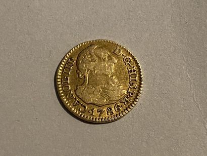 Demi-escudo or du 3ème type.

Charles III...