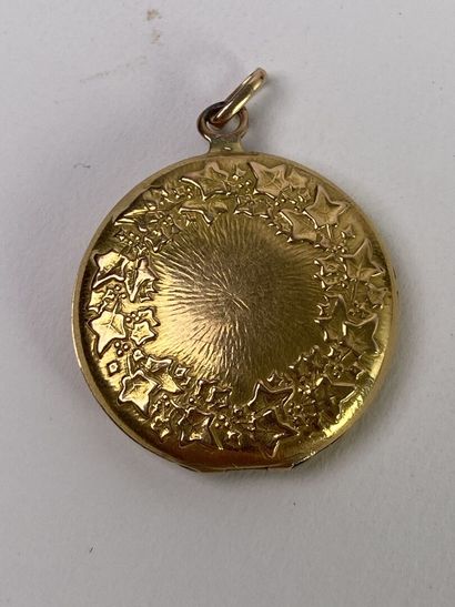 Lot d'or, majoritairement or jaune 18K pour...