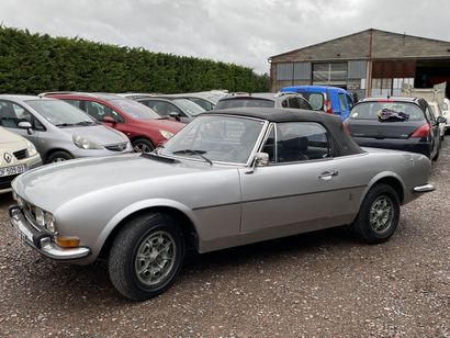 PEUGEOT 504 cabriolet based on 504 coupe.


1973.





Type...