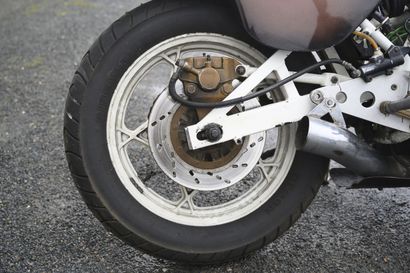 MARTIN SUZUKI 1000 GS


1984





Type: Martin...