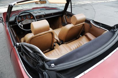 
PEUGEOT 504 Cabriolet

1979



Type : 504...