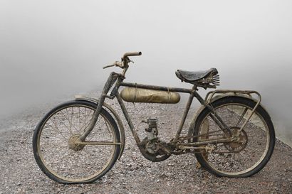 MOTORCYCLE B1C


About 1931-1933





Type...