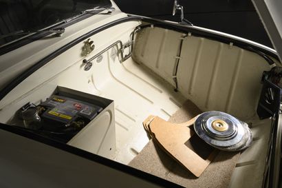 RENAULT Dauphine


1958





Type : R1090.


Chassis...