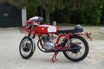 MV AGUSTA 350 Sport


1972





Type: 350...