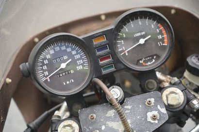 MARTIN SUZUKI 1000 GS


1984





Type: Martin...