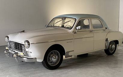 RENAULT FREGATE


1954.





Type : R1100.


Chassis...