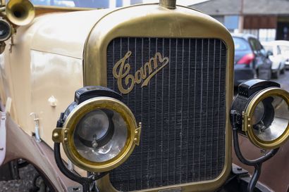 TAM Coupé Chauffeur.


Circa 1920.





Type...
