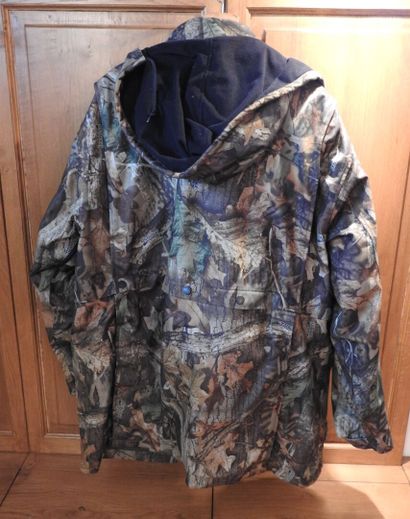 VERNEY CARRON : 

Veste et son pantalon en...