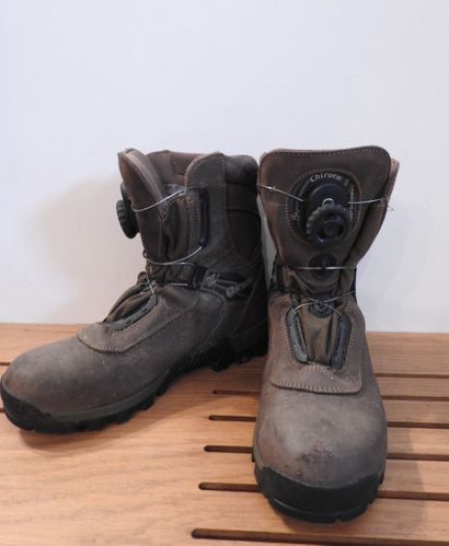 CHIRUCA.

Paire de chaussures en cuir et...