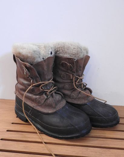 VIBRAM MONTAGNAX.

Paire de chaussures en...