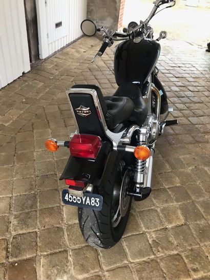 MTT1 SUZUKI VX51L 
Carrosserie : SOLO
N°...