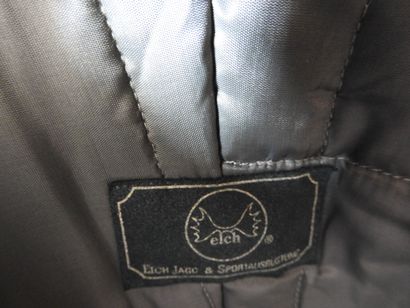 EICH JAGO.

Combinaison de chasse en laine.

Taille :...