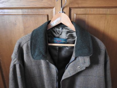 CHRYSALYS.

Veste de chasse en tweed, col...