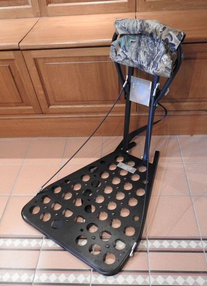 LONC.

Siège pliant pour chasse suspendue...
