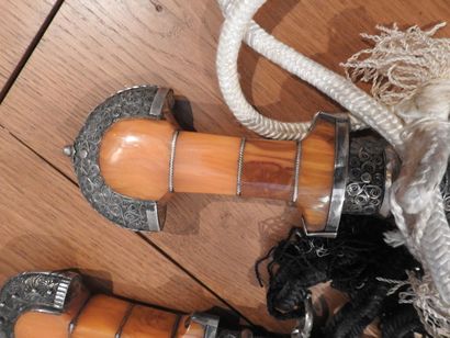 Paire de poignards koumya Marocain.

Long. :...