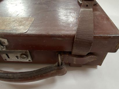Mallette à cartouches rectangulaire en bois...