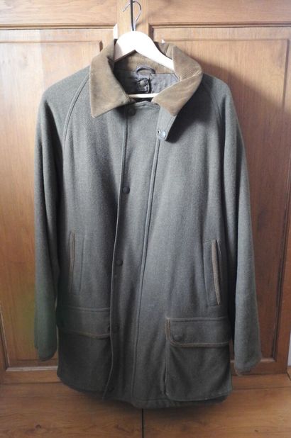 HABSBURG.

Veste de chasse en laine et col...