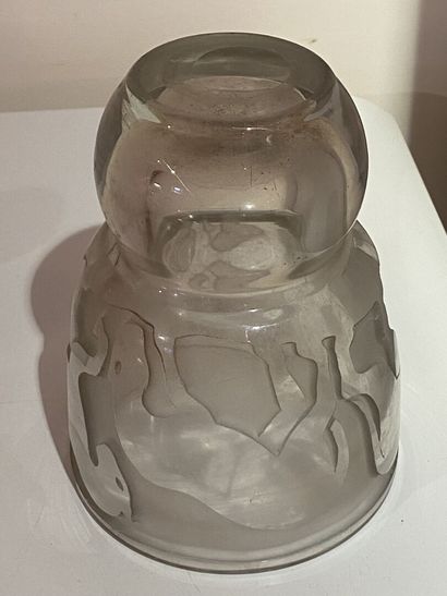 Jean LUCE (1895-1964) attribué à.

Vase à...